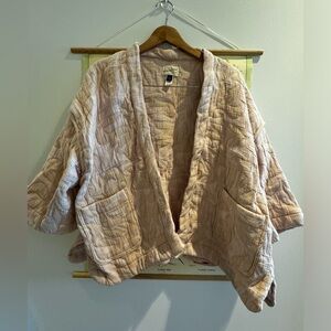 Universal Threads pink kimono-style cardigan
